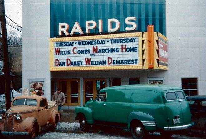 Rapids Theatre - From Al Johnson (newer photo)